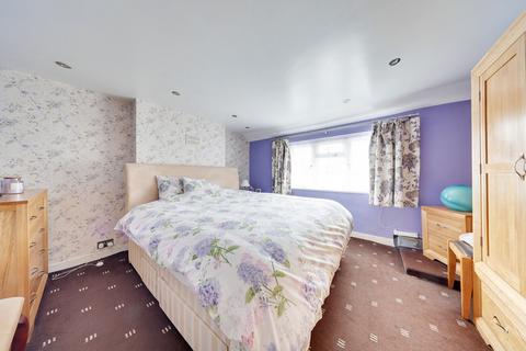 3 bedroom detached house for sale, Station Road, Halstead