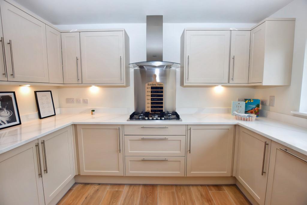 Dining Kitchen 8