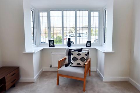 4 bedroom detached house for sale, Milestone Road, Loggerheads