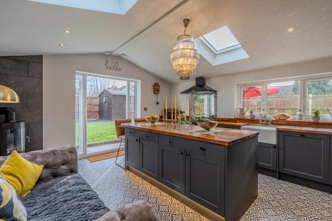 3 bedroom detached house for sale, Sprowston, Norwich