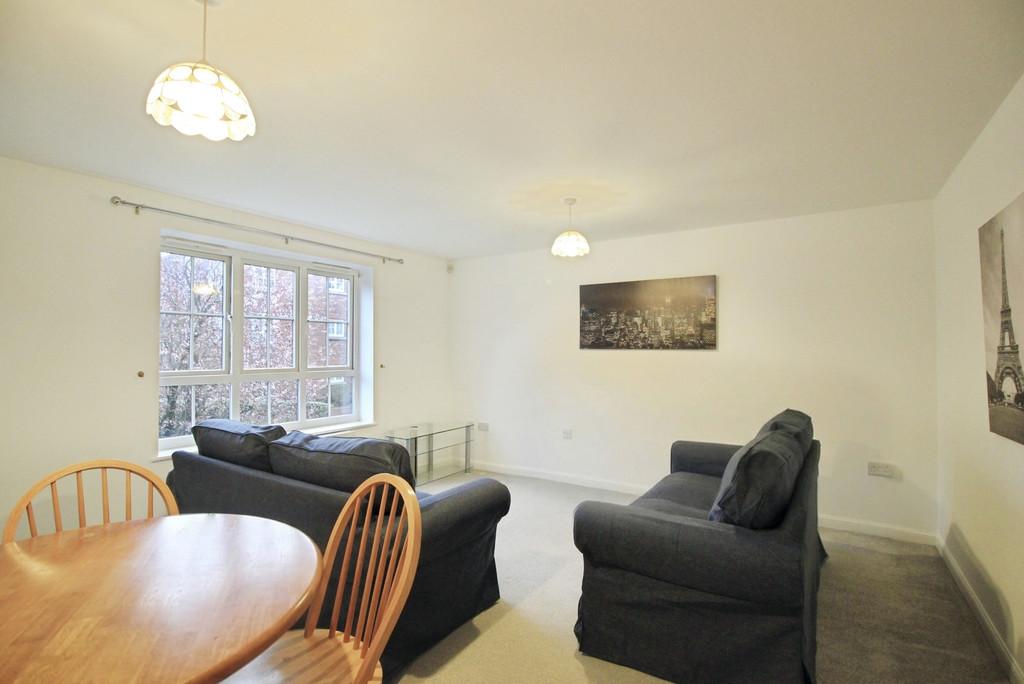 Tlc e0305ec4-a9f9-445e-991a-c2efe9b0cd1f 063a452