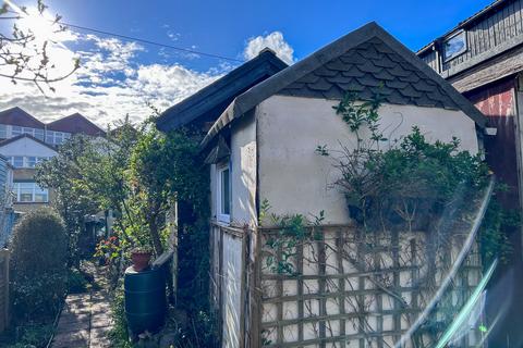 undefined, The Island, Thames Ditton, Surrey, KT7