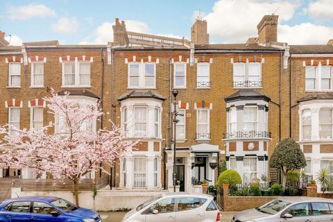 3 bedroom flat for sale, Fermoy Road, London W9