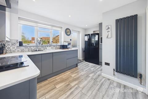 undefined, Hazel Close, Uttoxeter