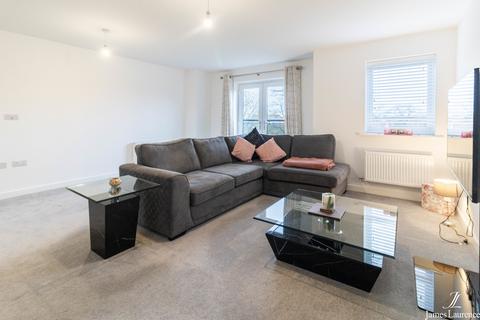 2 bedroom apartment to rent, Shepherds Green Road, Solihull B90