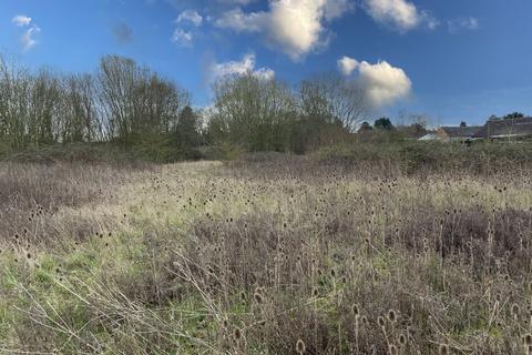 undefined, Land, Sutterton
