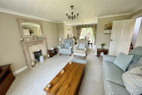 4 bedroom detached house for sale, Carlisle Gardens, Horncastle LN9