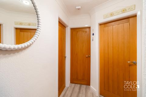 2 bedroom detached bungalow for sale, Chalfield, Tamworth