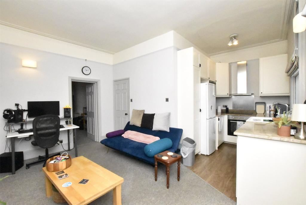 Kitchen/Living