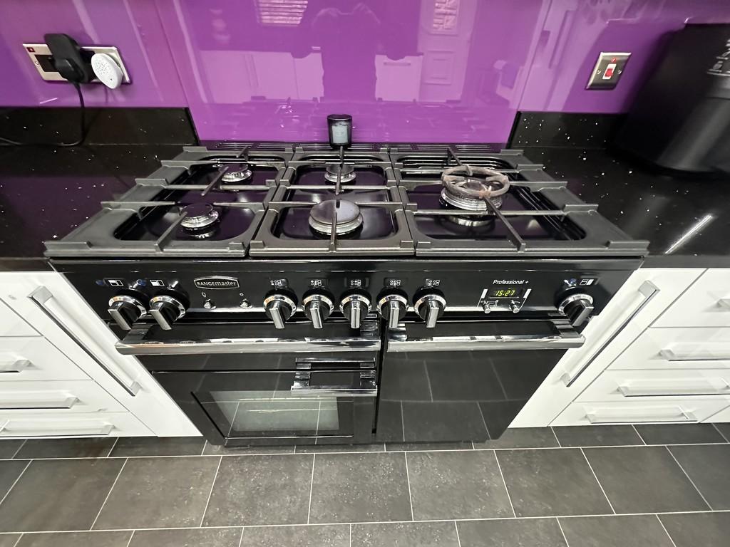 Gas cooker