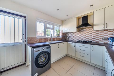 undefined, Dale Avenue, Edgware HA8