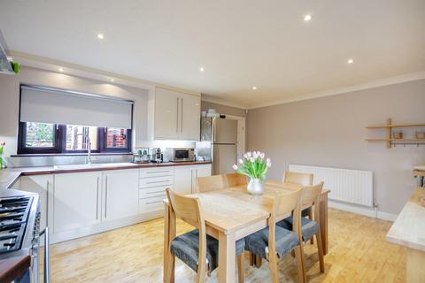 undefined, Manorleigh, Derbyshire DE72