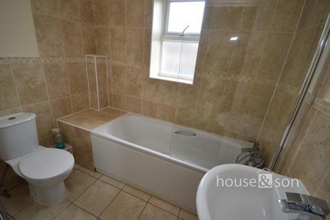 2 bedroom flat to rent, Palmerston Road, Bournemouth