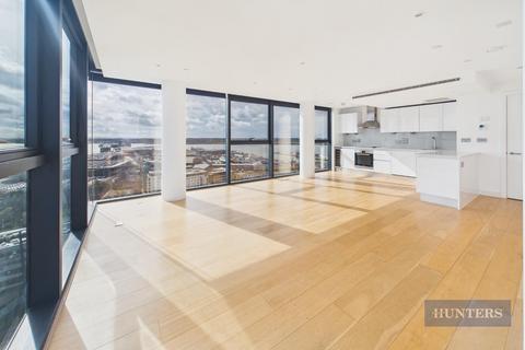 3 bedroom flat for sale, The Moresby Tower, Ocean Village, SO14