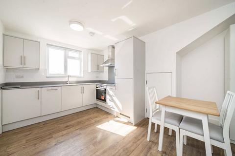 undefined, The Broadway, Southall UB1