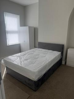 5 bedroom house of multiple occupation to rent, Chepstow Street, Liverpool L4