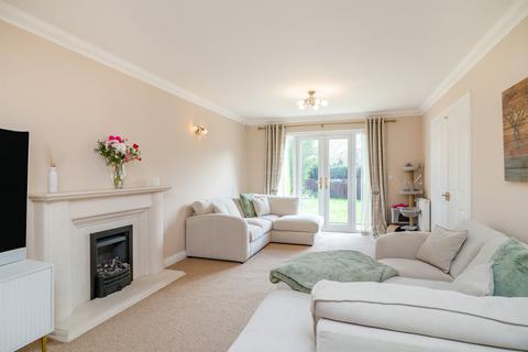 4 bedroom detached house for sale, The Glade, Wyllie, Blackwood