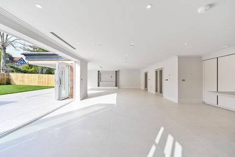 6 bedroom detached house for sale, Newlands Drive, Maidenhead, SL6