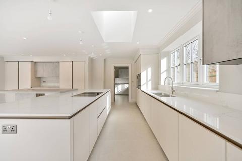 6 bedroom detached house for sale, Newlands Drive, Maidenhead, SL6