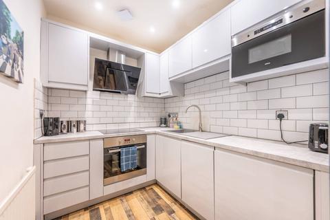 undefined, Westbourne Crescent, Lancaster Gate, London, W2