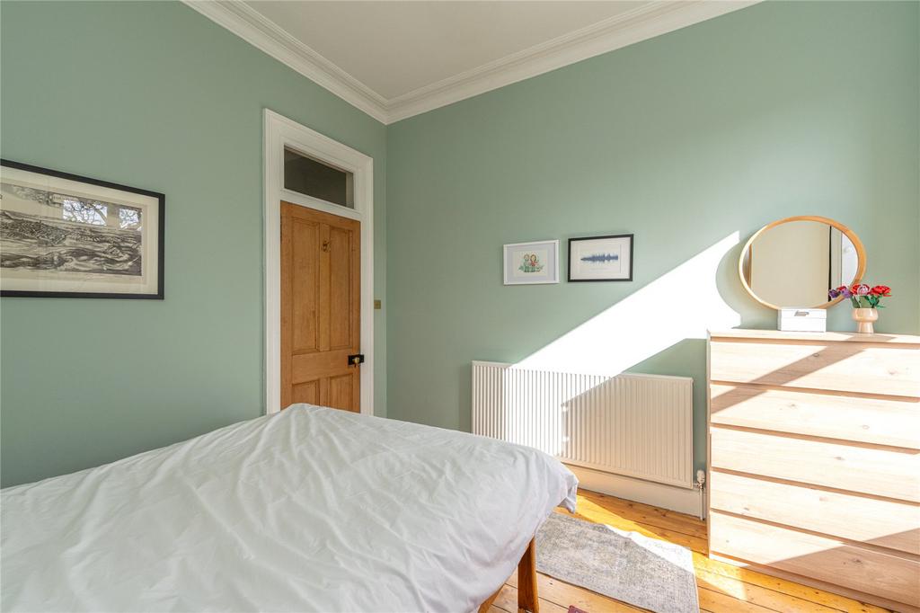 Bedroom 1 Alt