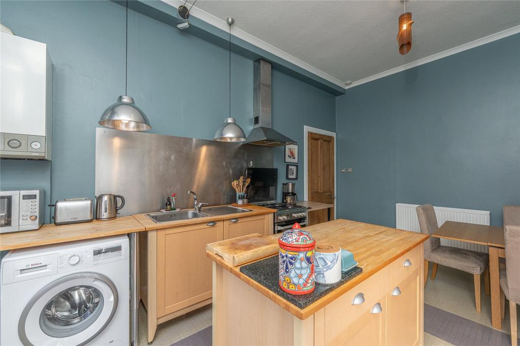 Kitchen Alt