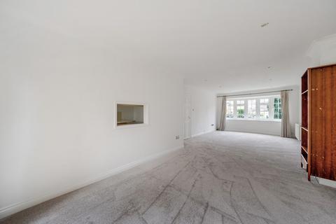 undefined, Parkway, Weybridge, KT13