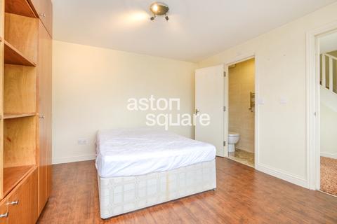 undefined, The Vale, London NW11