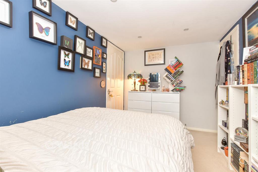 Loft Room 2