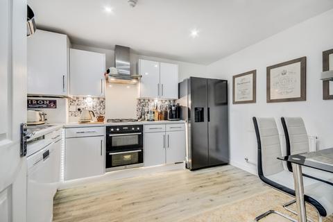 3 bedroom semi-detached house for sale, Spickets Drive, Heybridge, Maldon
