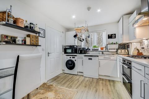3 bedroom semi-detached house for sale, Spickets Drive, Heybridge, Maldon