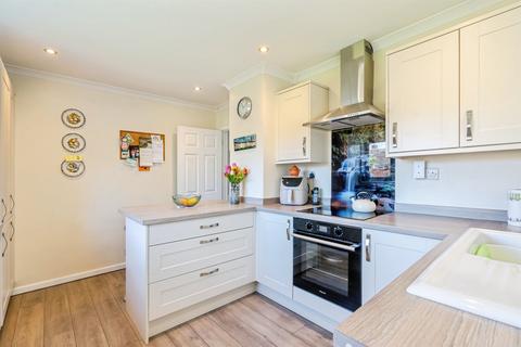 undefined, Ivy Close, Westergate, Chichester