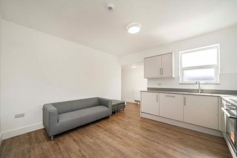 undefined, The Broadway, Southall UB1