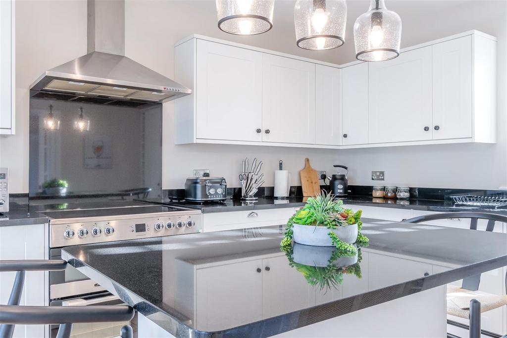 8617602-interior04.jpg
