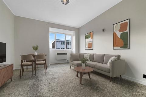 undefined, 1 bedroom First Floor Flat in Chichester