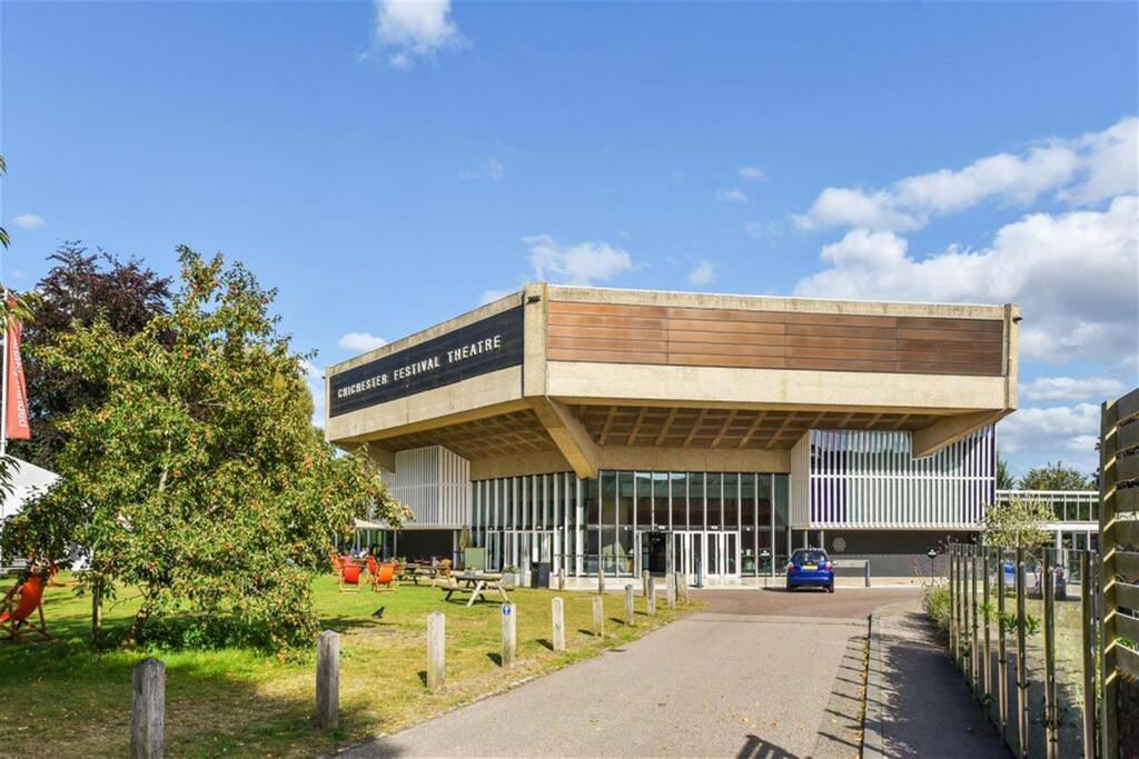 Festival Theatre