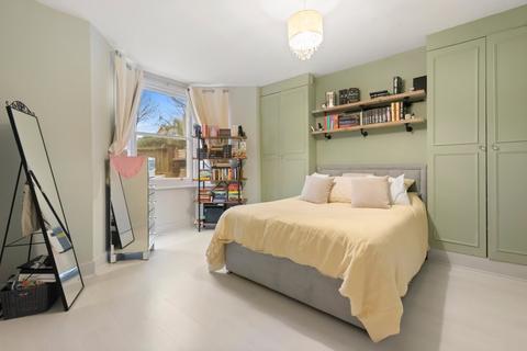 1 bedroom flat to rent, Ferntower Road, London