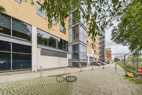 undefined, Queens Court,Queens Dock Avenue, Hull, HU1 3DR