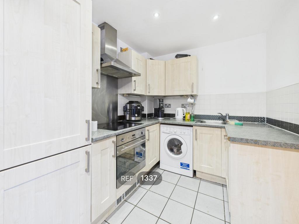 Kitchen/Living area