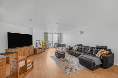 2 bedroom flat for sale, City Tower, 3 Limeharbour, London