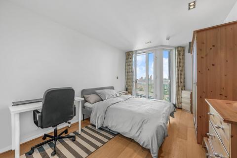 2 bedroom flat for sale, City Tower, 3 Limeharbour, London