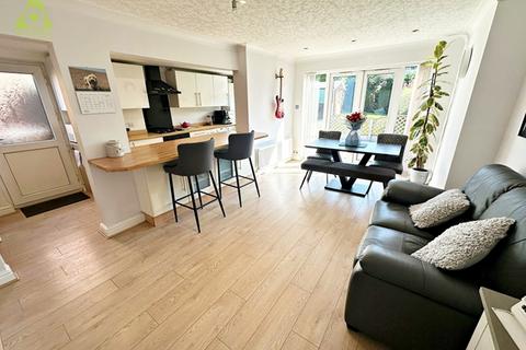 undefined, Rutherford Drive, Over Hulton, BL5 1DJ