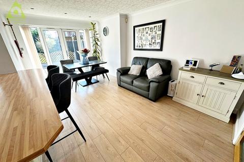 undefined, Rutherford Drive, Over Hulton, BL5 1DJ