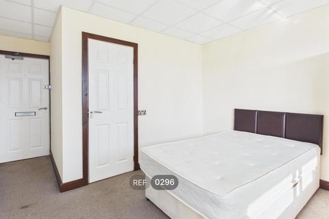 1 bedroom apartment to rent, Anchor House, Anlaby Road, HU3 2PB