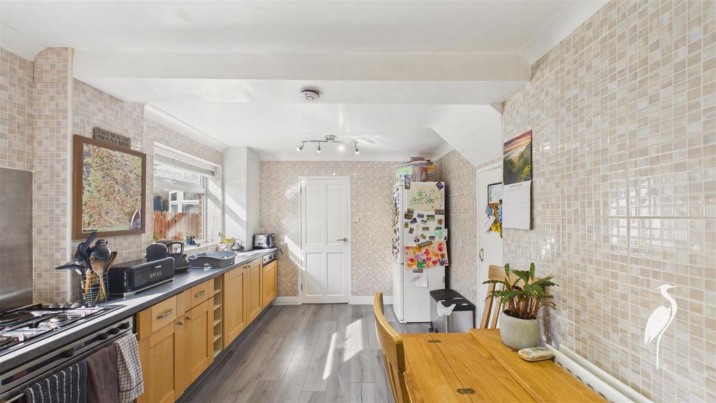 Breakfasting Kitchen