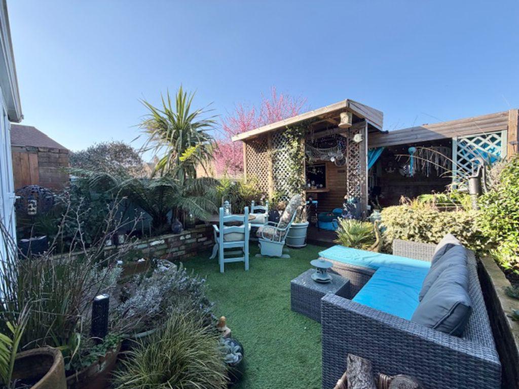 Rear garden view 2
