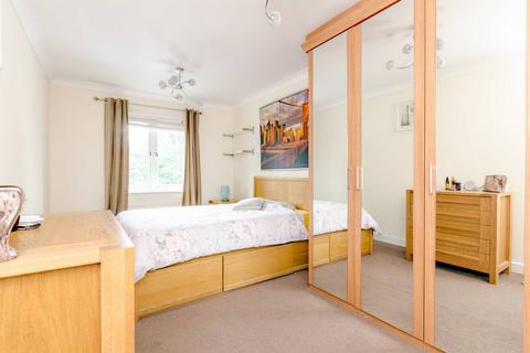 undefined, London Road, Burpham, Guildford, GU1