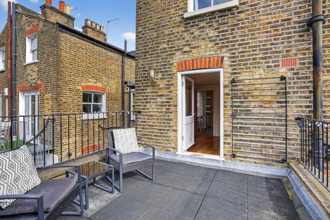 2 bedroom flat to rent, , London, SW9