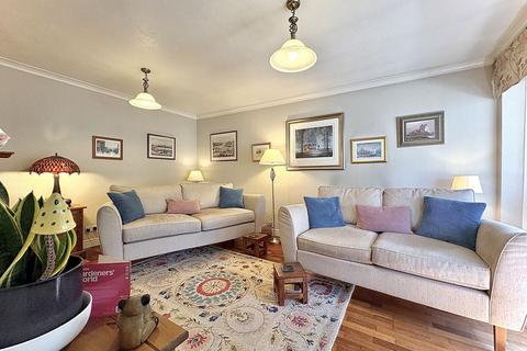 undefined, Tynedale Crescent, ETTINGSHALL PARK, WV4 6RH