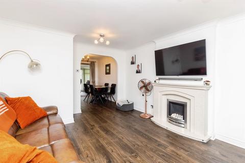 3 bedroom detached house for sale, Rushworth Close, Stanley, WAKEFIELD